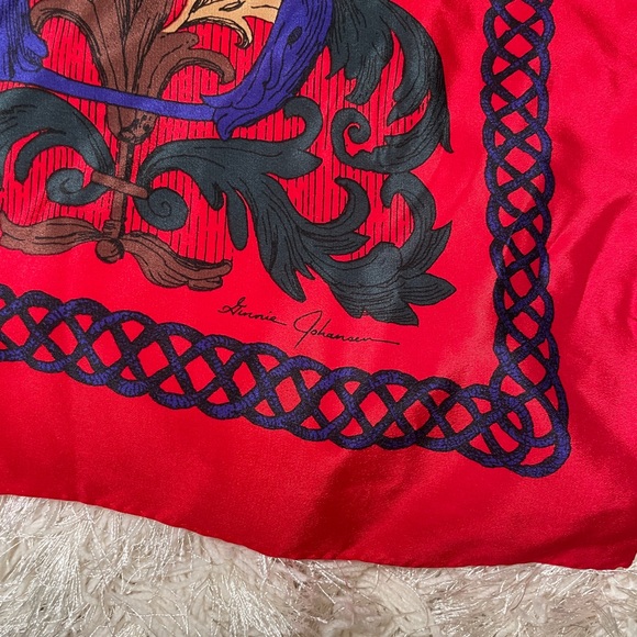 ✨Like New✨ Ginnie Johansen Silk Scarf - Picture 3 of 4
